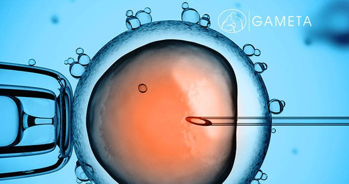 niebieska grafika In vitro krok po kroku – wszystko o zapłodnieniu pozaustrojowym